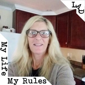 Meet your Posher, Joan